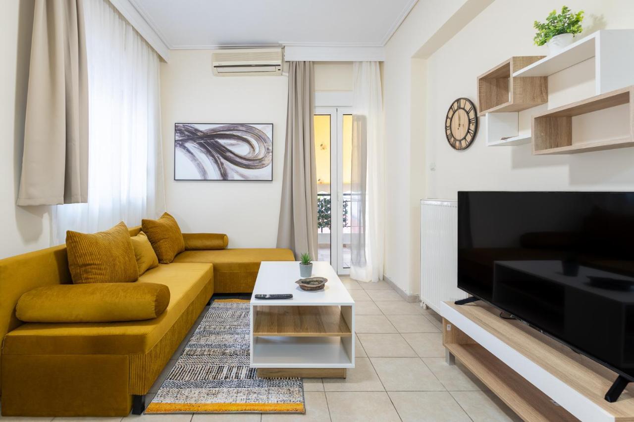 Cozy Family Apartment Larissa Exterior photo