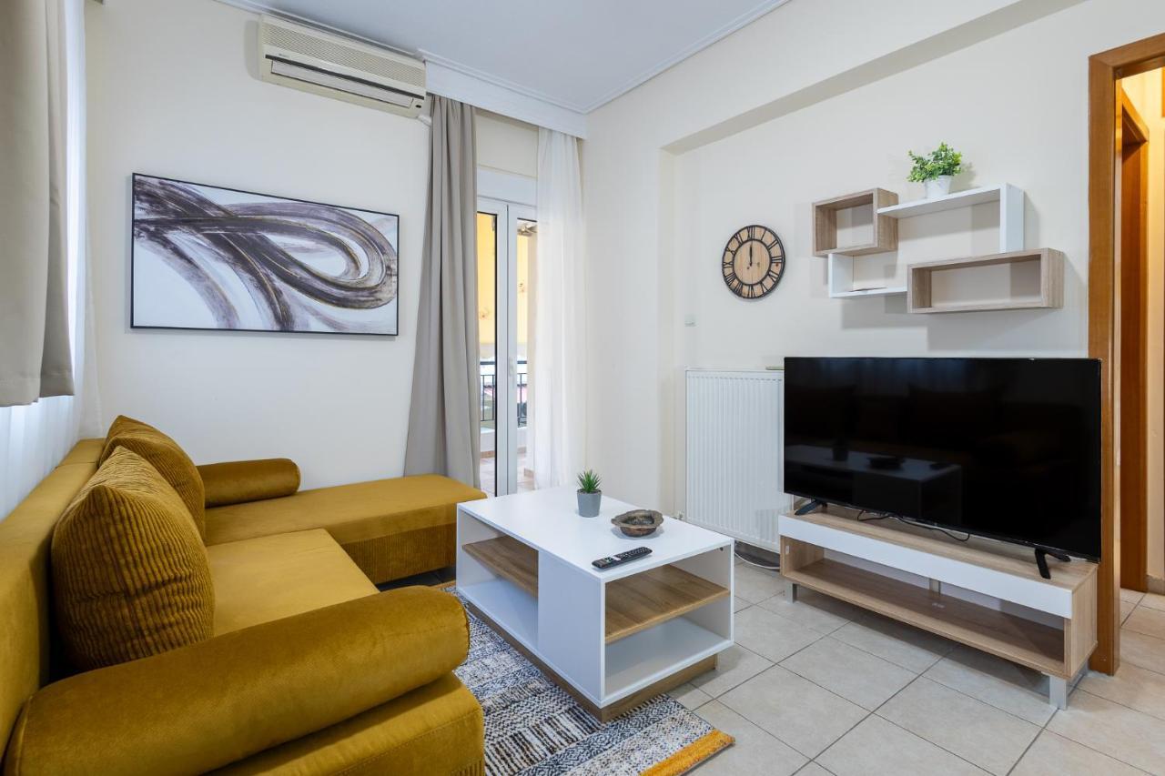 Cozy Family Apartment Larissa Exterior photo