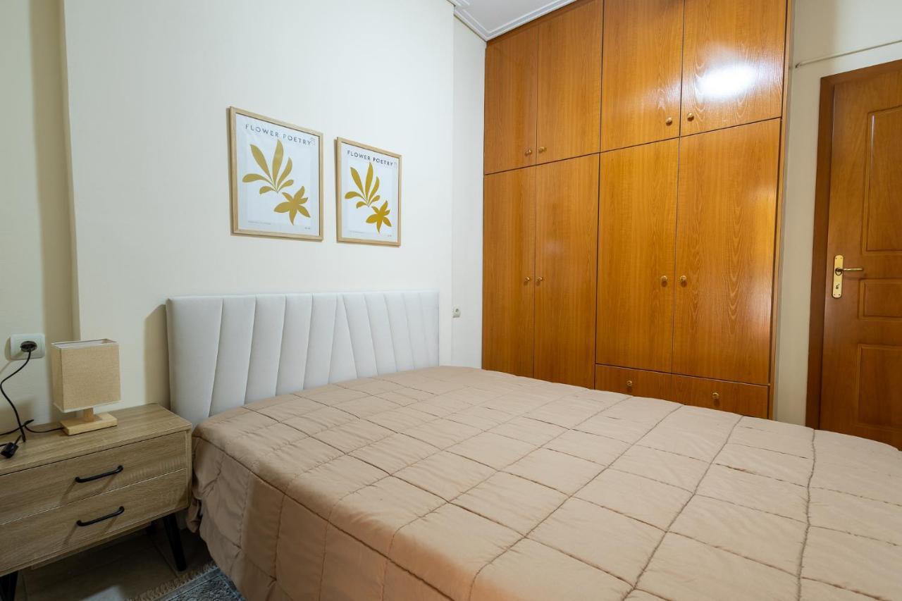 Cozy Family Apartment Larissa Exterior photo