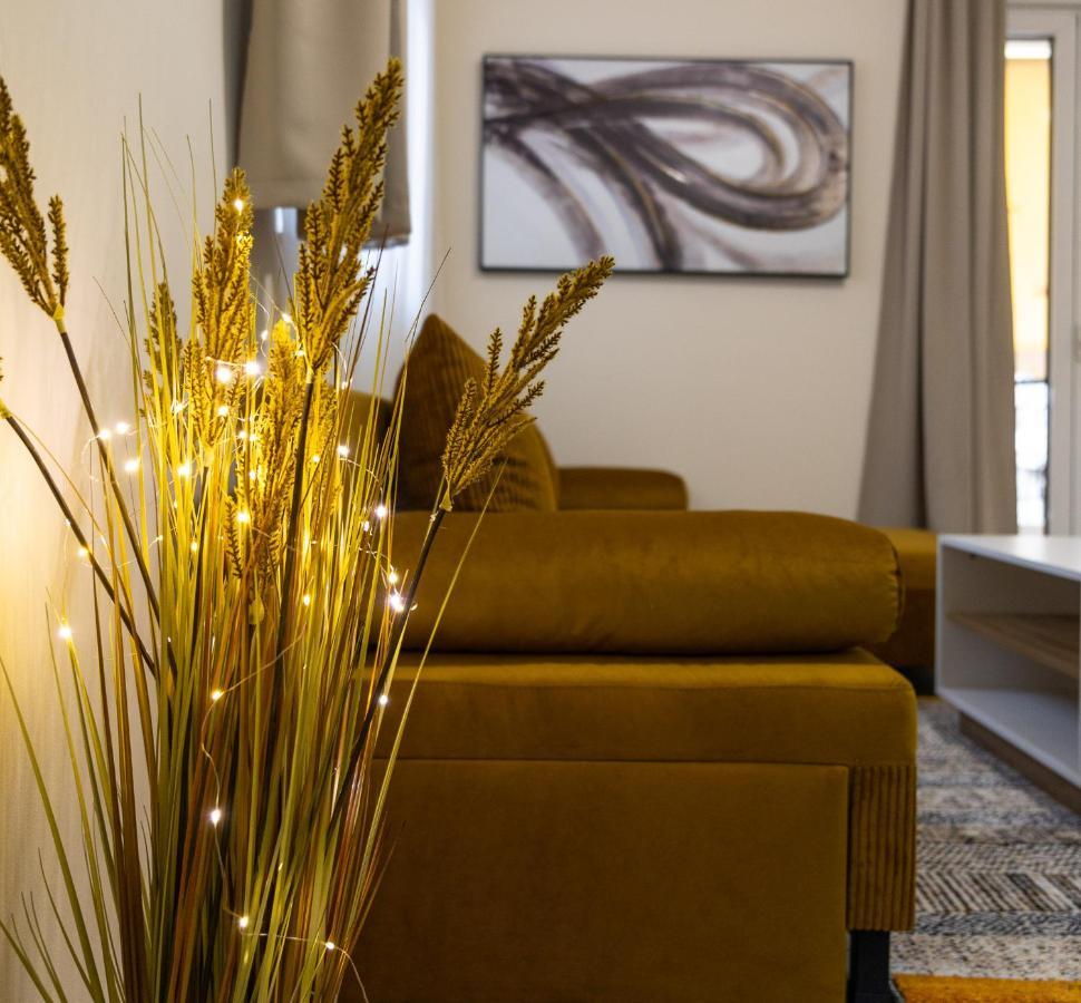 Cozy Family Apartment Larissa Exterior photo
